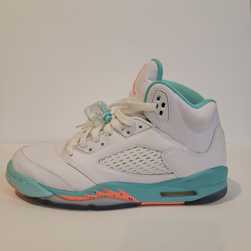 Air jordan 5 retro gs size 7.5 youth size 7.5 or mens